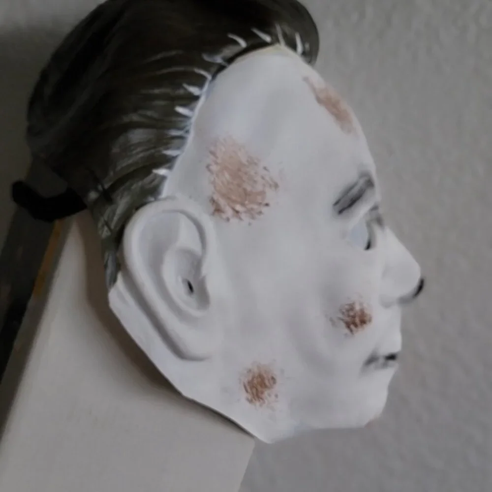Michael Myers Mask by Rubies Costume *Special Offer Available*